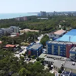 Bella Italia Sport Village 4* Линьяно-Саббьядоро