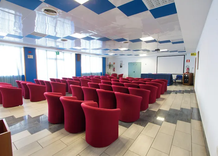 Bella Italia Sport Village 4*