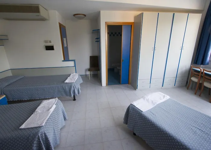 Bella Italia Sport Village 4*