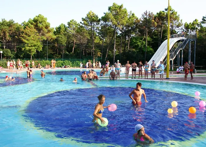 Bella Italia Sport Village 4*